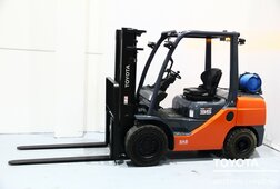 02-8FGJF35, 8FGJF35-61018