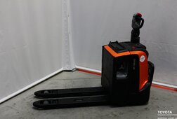 LPE200, 6804403