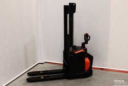SWE120L, 6710596