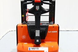 SWE200D, 6852135