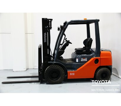 TOYOTA 02-8FDF25 1712008114