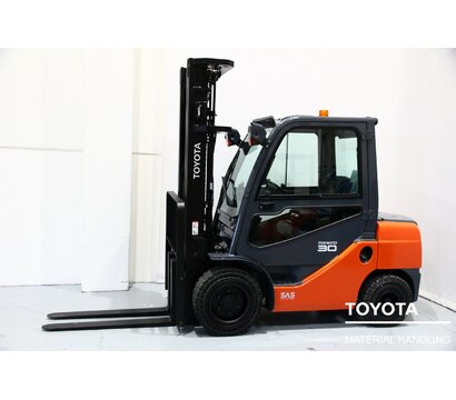TOYOTA 02-8FDF30 1509019320
