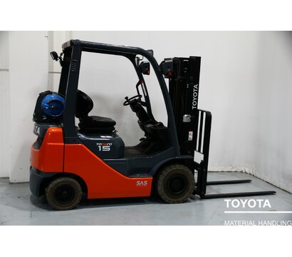 TOYOTA 02-8FGF15 1910001695