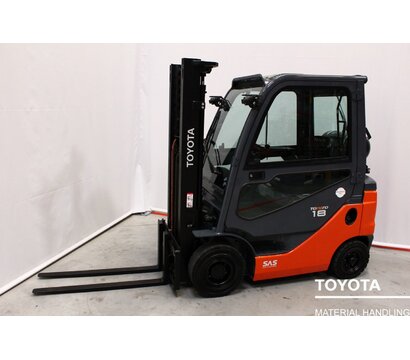 TOYOTA 02-8FGF18 2102000845