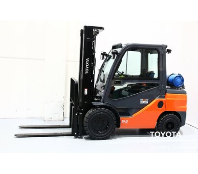 TOYOTA 02-8FGJF35 2205021486