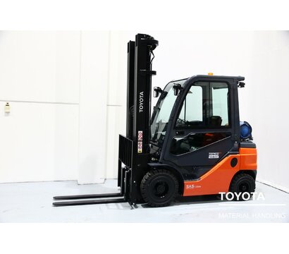 TOYOTA 06-8FG25F 2211000813