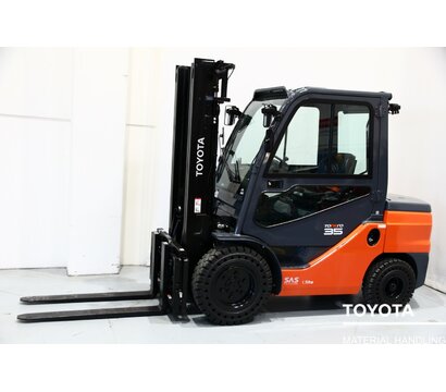 TOYOTA 52-8FDJF35 2412034971