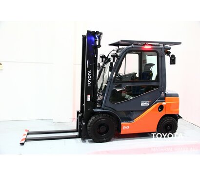 TOYOTA 56-8FD25F 2405008711