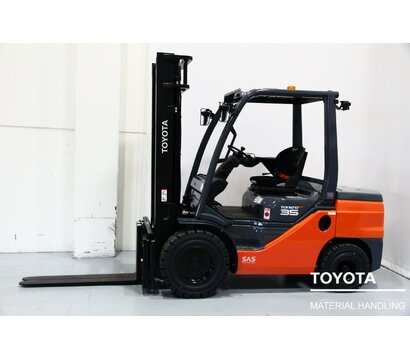 TOYOTA 56-8FDJ35F 2206029389