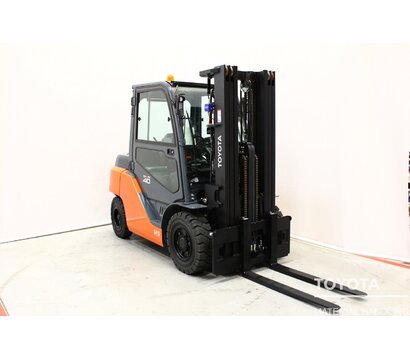 TOYOTA 8FD35F 2504033654