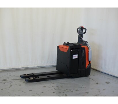 TOYOTA LPE200 1902005704