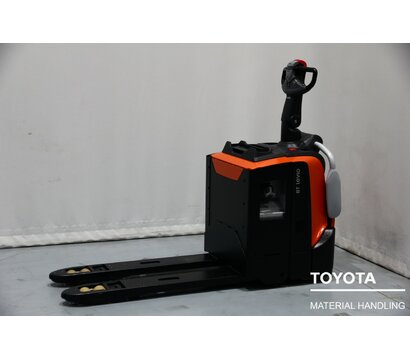 TOYOTA LPE200 2001015878