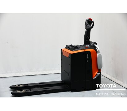 TOYOTA LPE200 2203016604