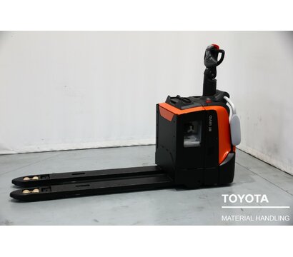 TOYOTA LPE220 1906013649