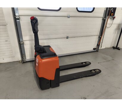 TOYOTA LWE130 1912026095