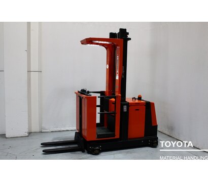 TOYOTA OME100M 1901019259