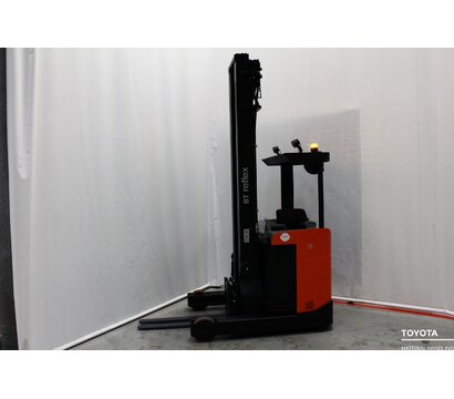 TOYOTA RRE140B 2202023338