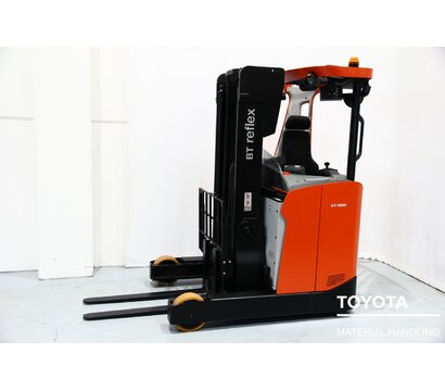 TOYOTA RRE160HE 2003047130