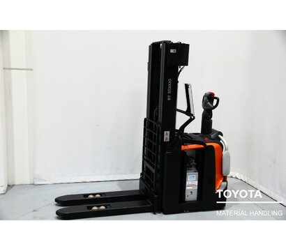 TOYOTA SPE140 1804030977