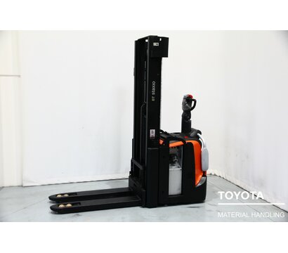 TOYOTA SPE140L 1906313959