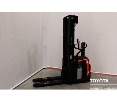 TOYOTA SPE160L 2202014554