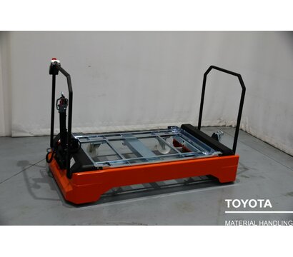 BT TAXI T1 TROLLEY 4-WS 0000007531
