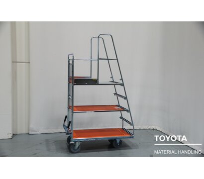 BT TROLLEY-STEP-FOR 709 0000006446