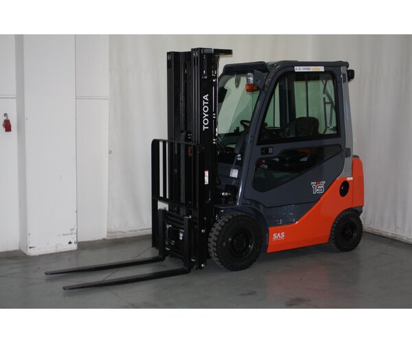 TOYOTA 02-8FDF15 1703031017