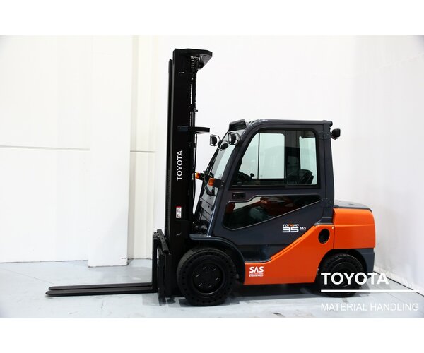 TOYOTA 02-8FDJF35 1311027541