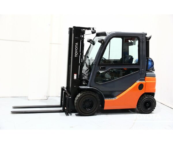 TOYOTA 02-8FGF20 2307031670