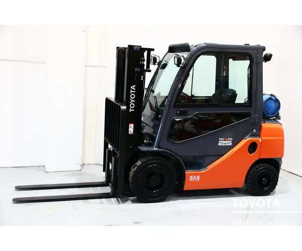 TOYOTA 02-8FGF25 1812009965