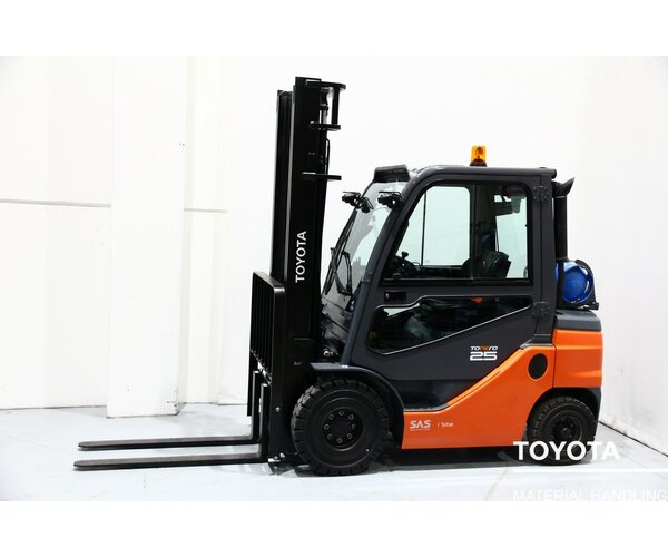 TOYOTA 02-8FGF25 2011019538