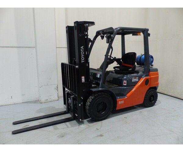 TOYOTA 02-8FGF25 2201029414 TOYOTA 02-8FGF25 2201029414