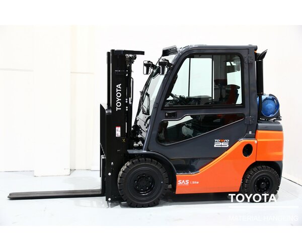 TOYOTA 02-8FGF25 2303026884 TOYOTA 02-8FGF25 2303026884