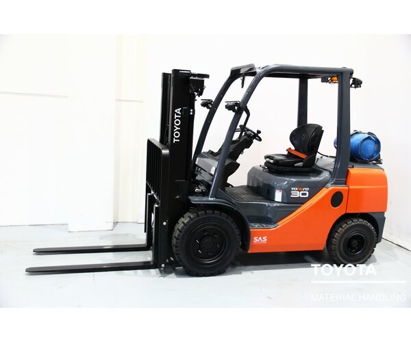 TOYOTA 02-8FGF30 1712011199