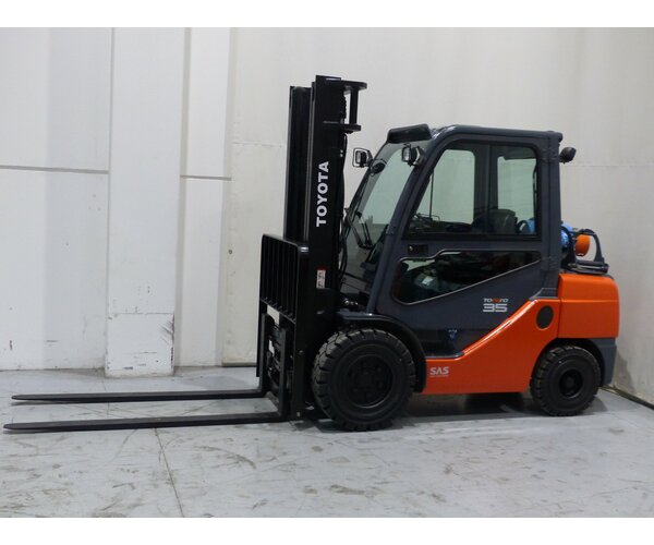 TOYOTA 02-8FGJF35 1810029380