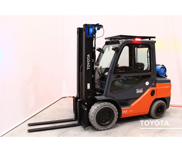 TOYOTA 02-8FGJF35 2010012268