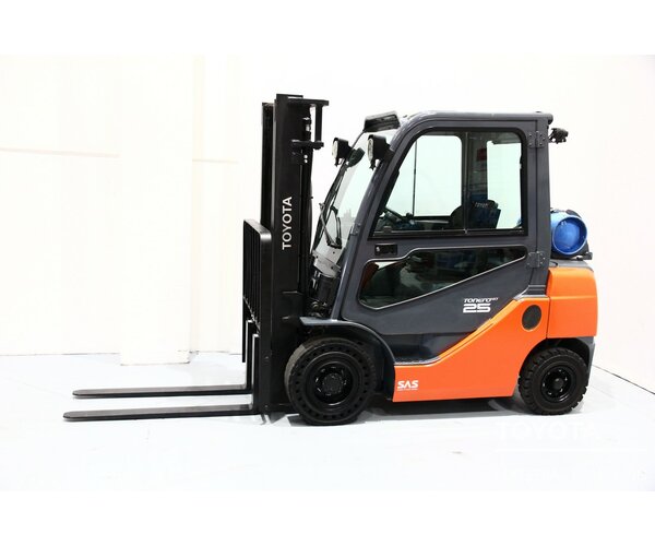 TOYOTA 06-8FG25F 1809035255