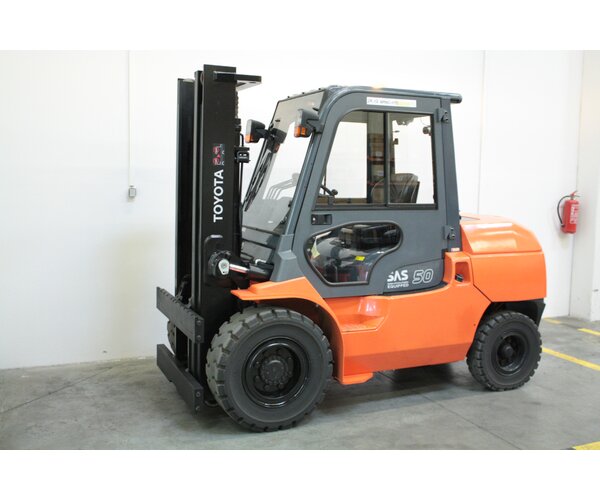 TOYOTA 42-7FDA50 1204007999