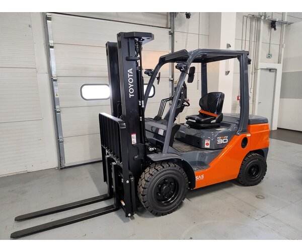 TOYOTA 52-8FDF30 2303031988 TOYOTA 52-8FDF30 2303031988