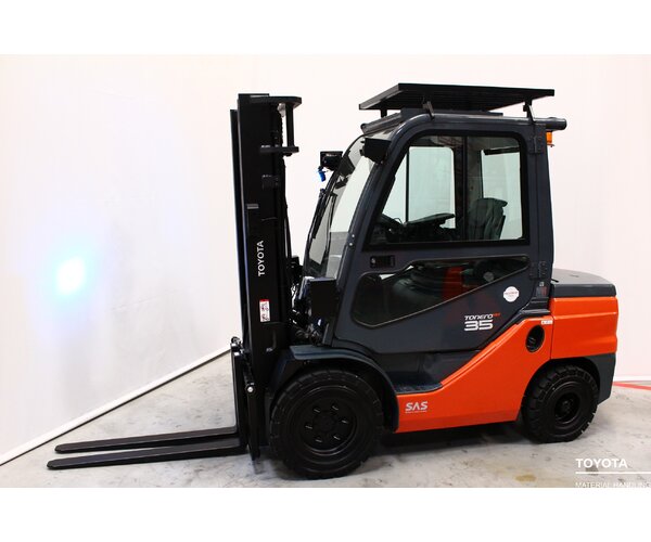 TOYOTA 56-8FDJ35F 2412001278