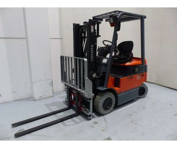 TOYOTA 7FBMF18 1302039519