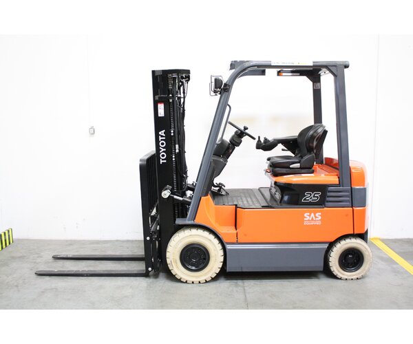 TOYOTA 7FBMF25 1203005161