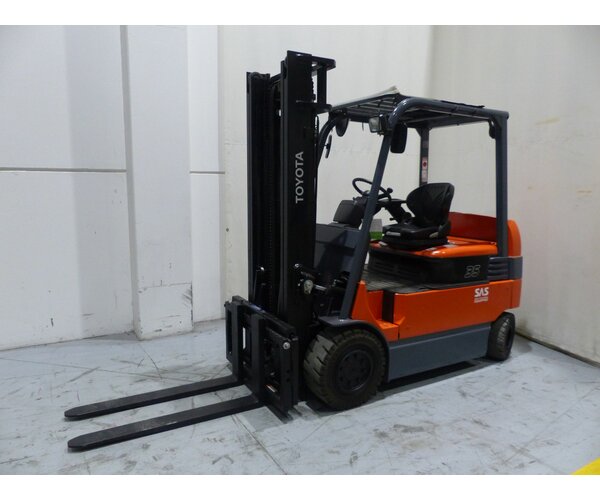 TOYOTA 7FBMF35 1304004853