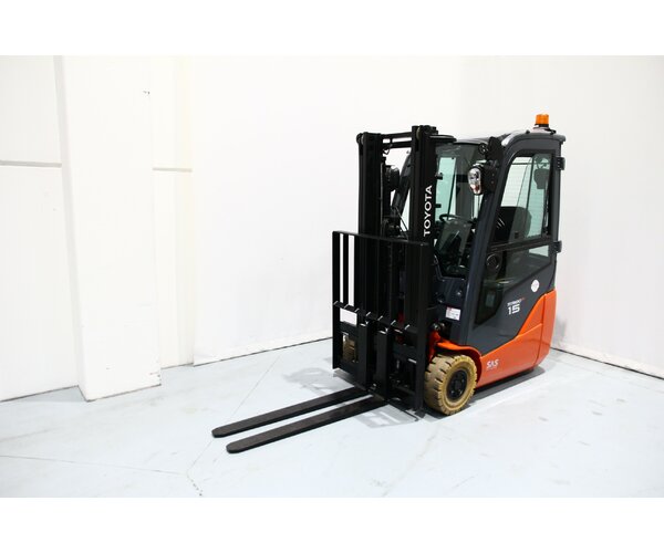 TOYOTA 8FBE15T 2102005153