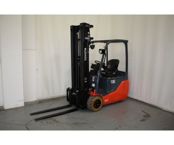 TOYOTA 8FBEKT18 1510012566