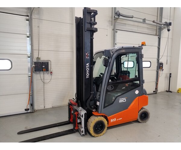 TOYOTA 8FBMK20T 1911000384