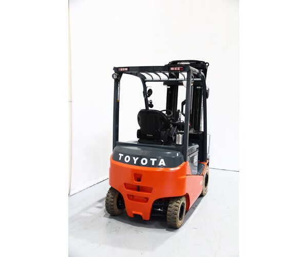 TOYOTA 8FBMKT20 2007021388