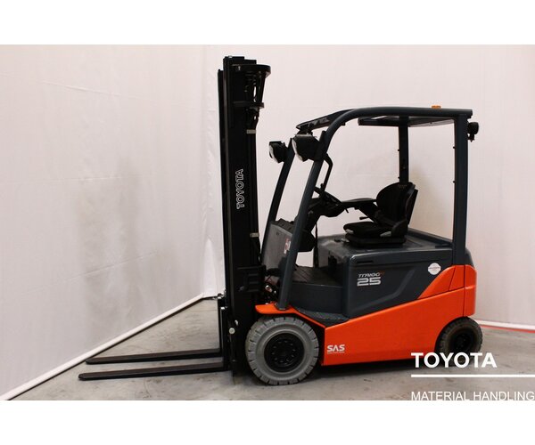 TOYOTA 8FBMKT25 1312001864