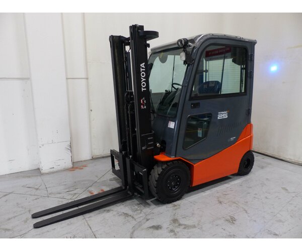 TOYOTA 8FBMKT25 1502006837